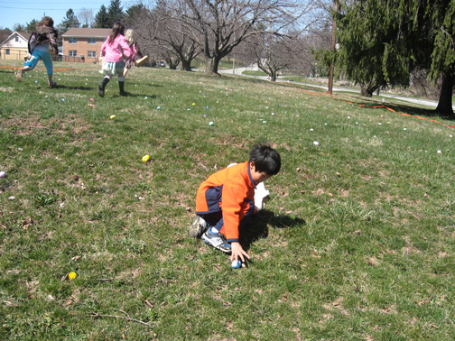 egg_hunt_church_6